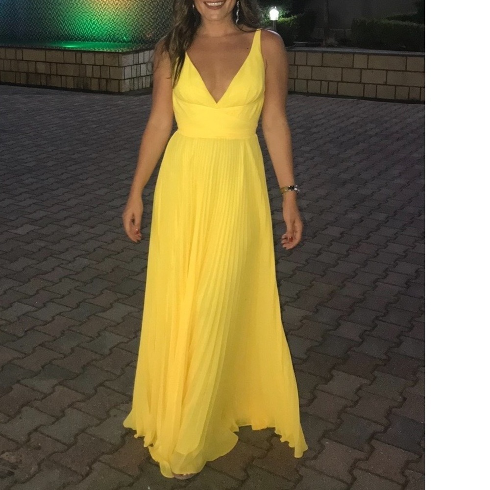 Laundry By Shelli Segal Canary Yellow